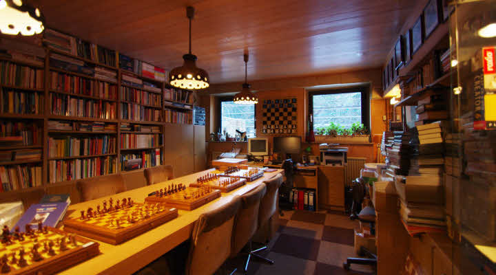 [ELEKTROSCHACH] La boutique d’échecs en ligne à Berlin Praesenta16_20200915091749_20200915125256